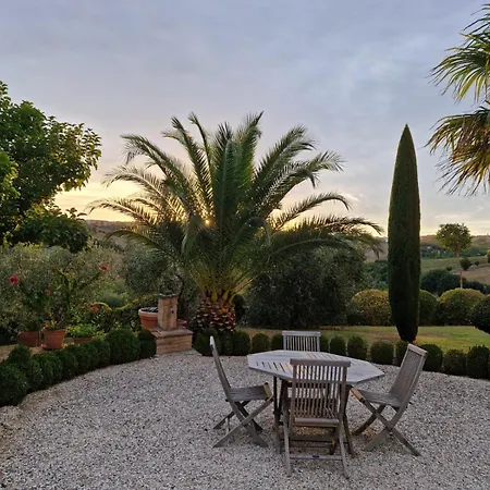 Holiday home Casa Marie Leonie Mondavio